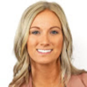 Meet your Posher, Monica